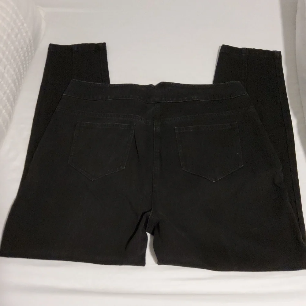 J. McLaughlin High Waisted Jeans - Picture 6 of 9